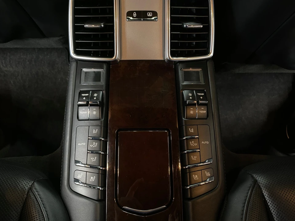 2010 Porsche 970 Panamera Turbo - Image 30 of 31