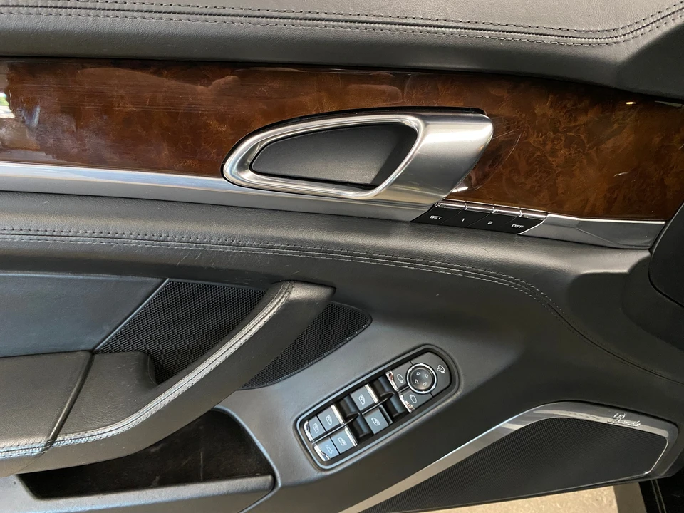 2010 Porsche 970 Panamera Turbo - Image 11 of 31