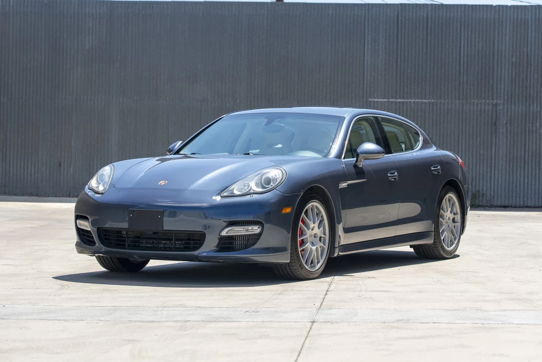 2010 Porsche 970 Panamera Turbo - Image 2 of 31