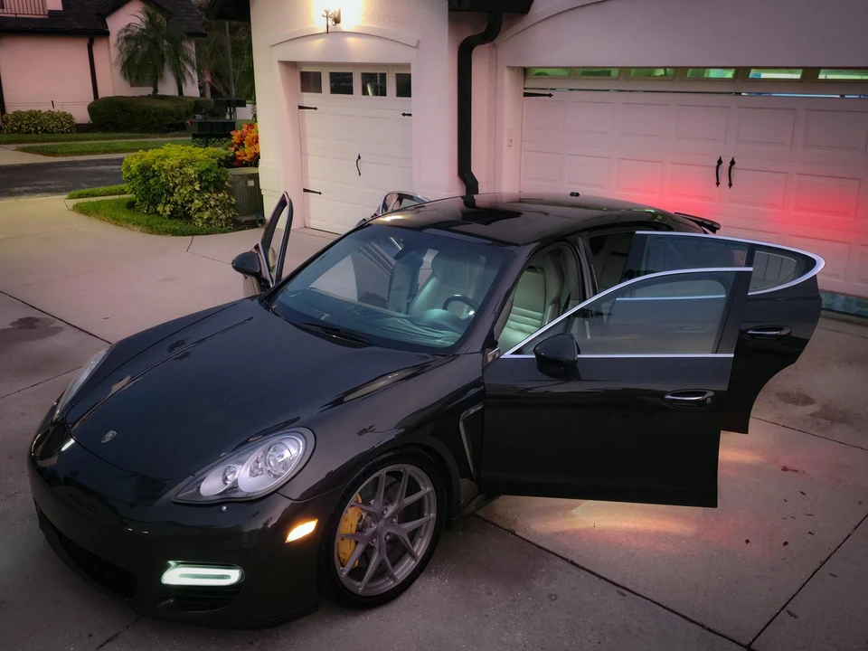2010 Porsche 970 Panamera Turbo - Image 28 of 31