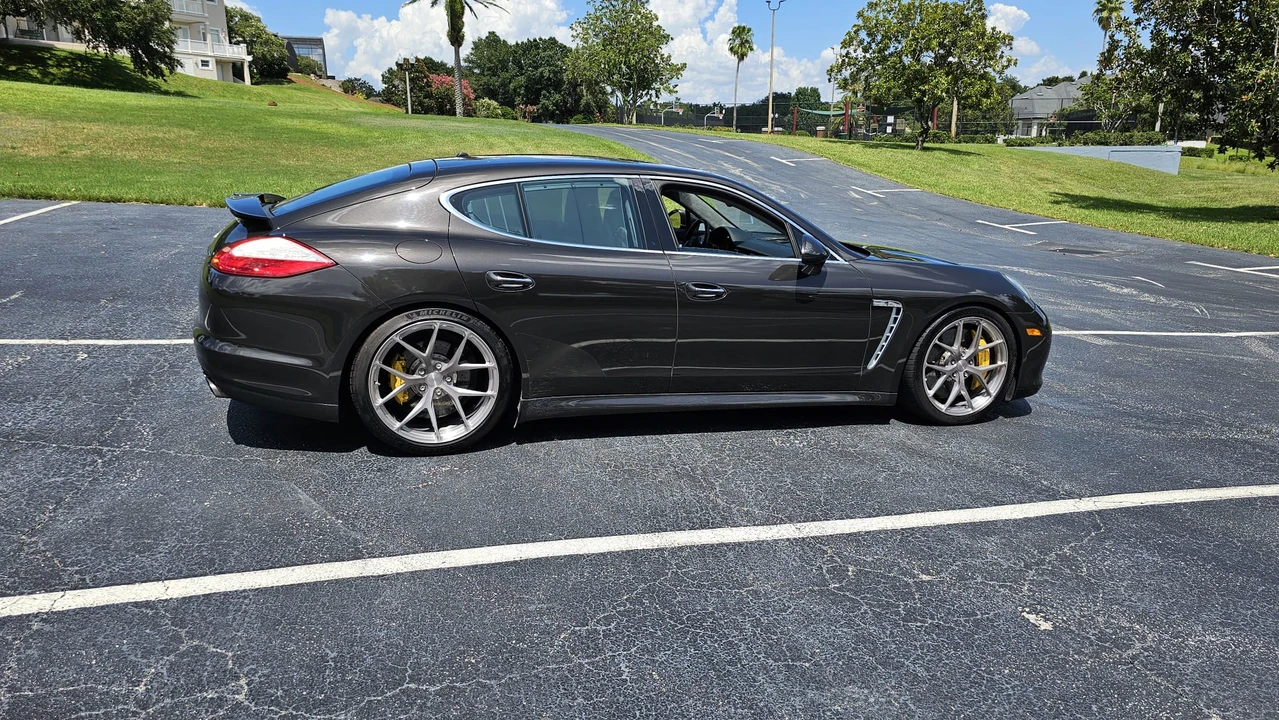 2010 Porsche 970 Panamera Turbo - Image 9 of 31