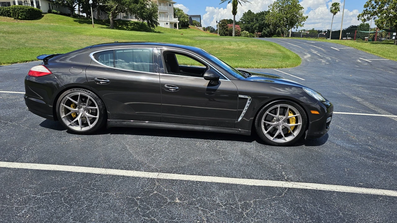2010 Porsche 970 Panamera Turbo - Image 8 of 31