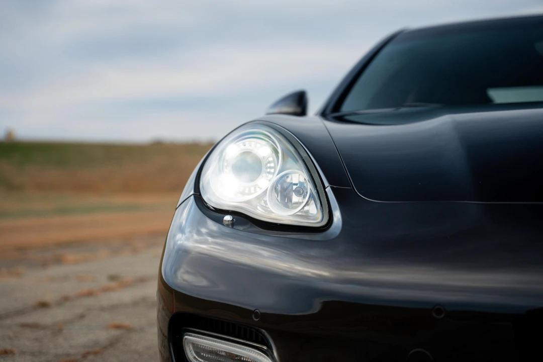2010 Porsche 970 Panamera Turbo - Image 18 of 31