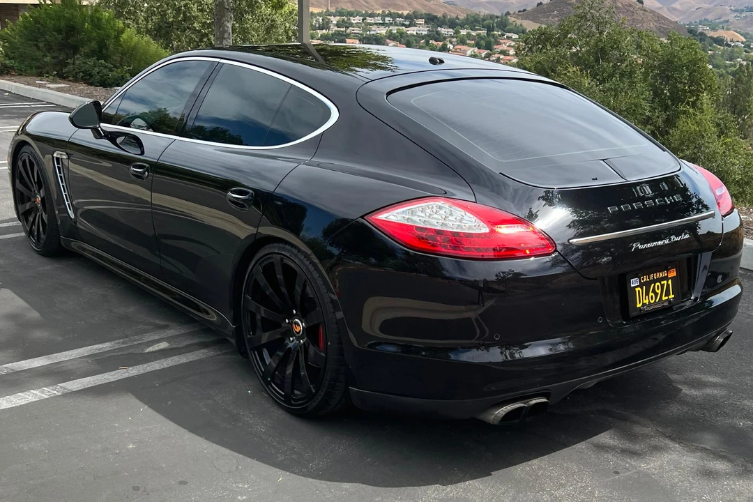 2010 Porsche 970 Panamera Turbo - Image 4 of 31