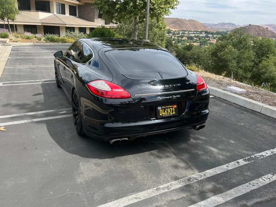 2010 Porsche 970 Panamera Turbo - Image 16 of 31