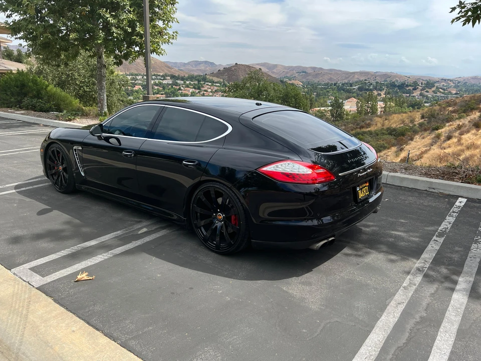 2010 Porsche 970 Panamera Turbo - Image 13 of 31