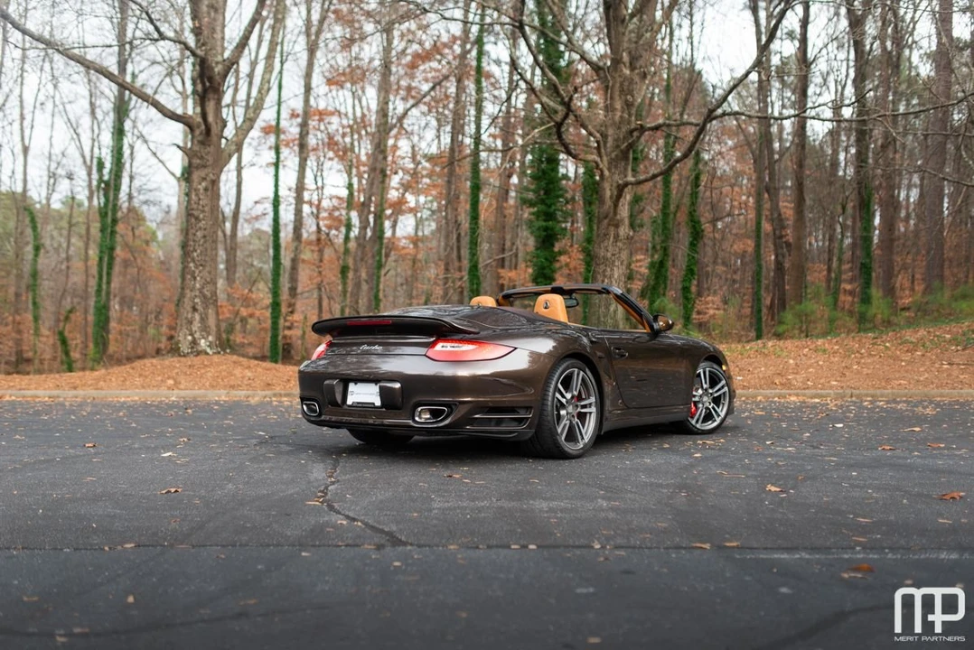 2010 Porsche 997 Turbo - Image 11 of 23