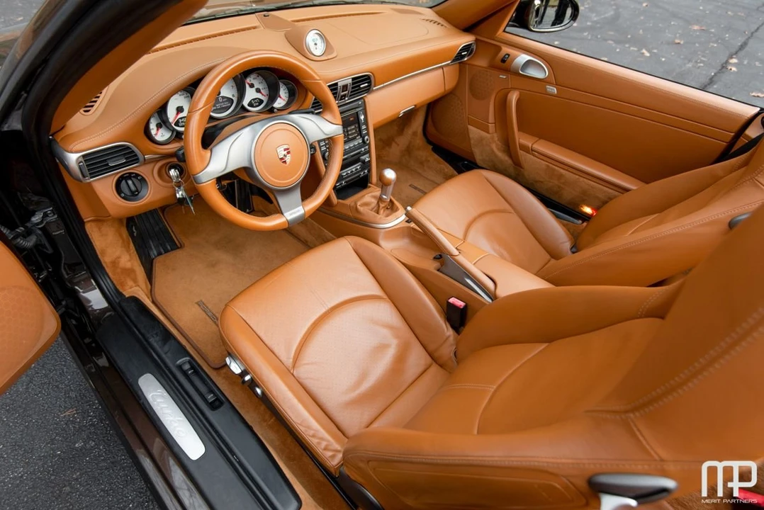 2010 Porsche 997 Turbo - Image 16 of 23