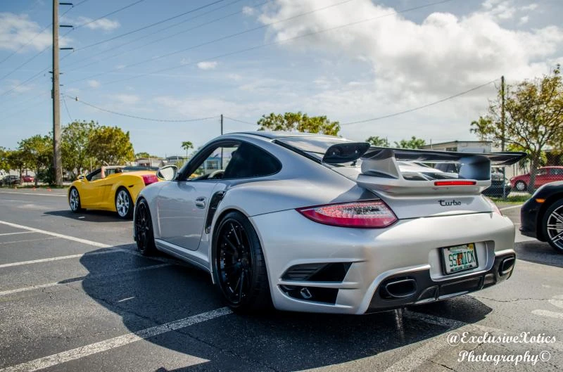 2010 Porsche 997 Turbo - Image 9 of 10