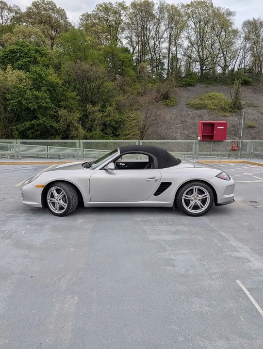 2010 Porsche 987 Boxster - Image 9 of 14