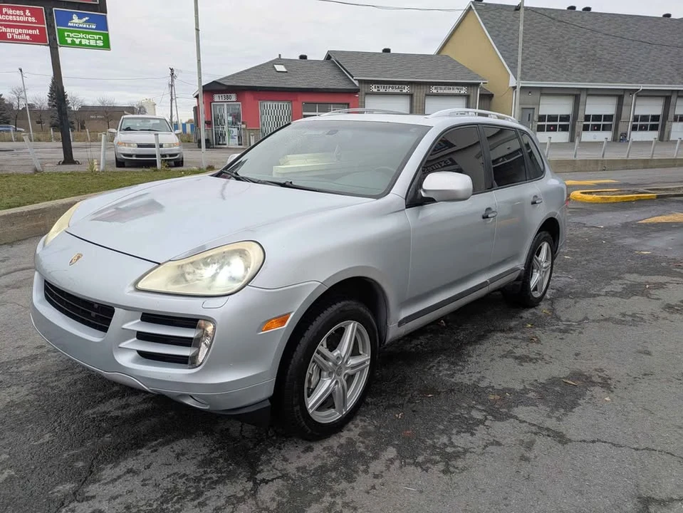 2010 Porsche 955/957 Cayenne - Image 2 of 5