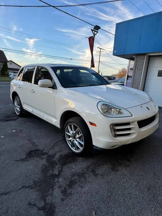 2010 Porsche 955/957 Cayenne - Image 2 of 10