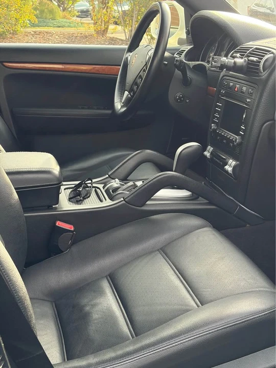 2010 Porsche 955/957 Cayenne - Image 6 of 7
