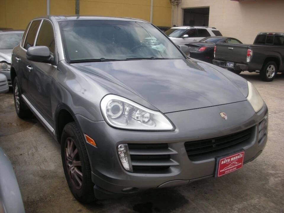 2010 Porsche 955/957 Cayenne - Image 2 of 7