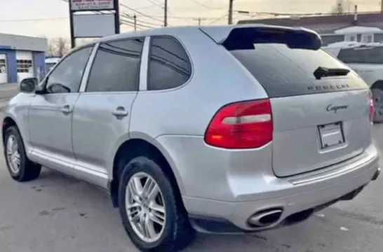 2010 Porsche Cayenne