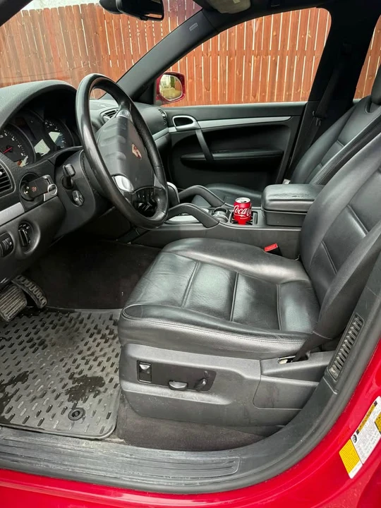 2010 Porsche 955/957 Cayenne - Image 8 of 11