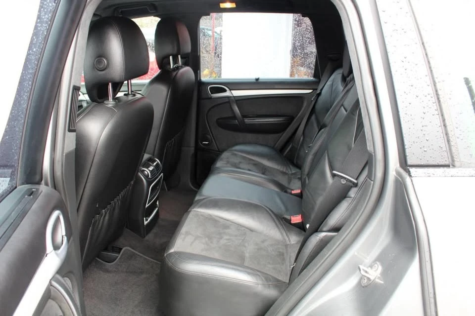 2010 Porsche 955/957 Cayenne - Image 11 of 20