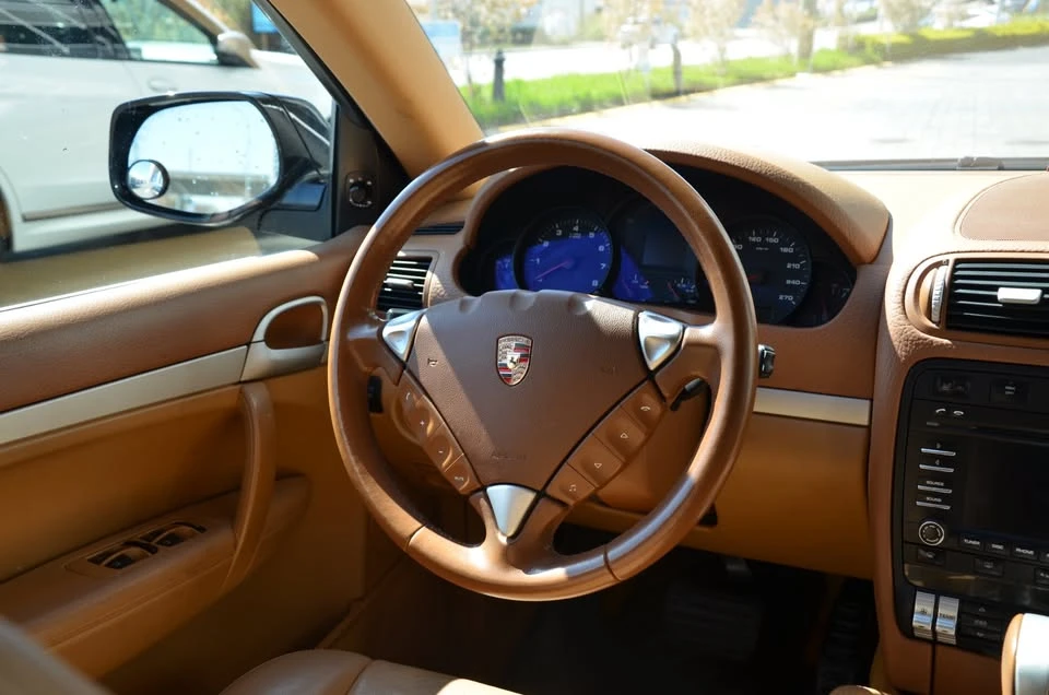 2010 Porsche 955/957 Cayenne - Image 16 of 16