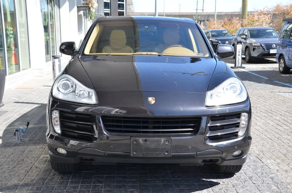 2010 Porsche 955/957 Cayenne - Image 2 of 16