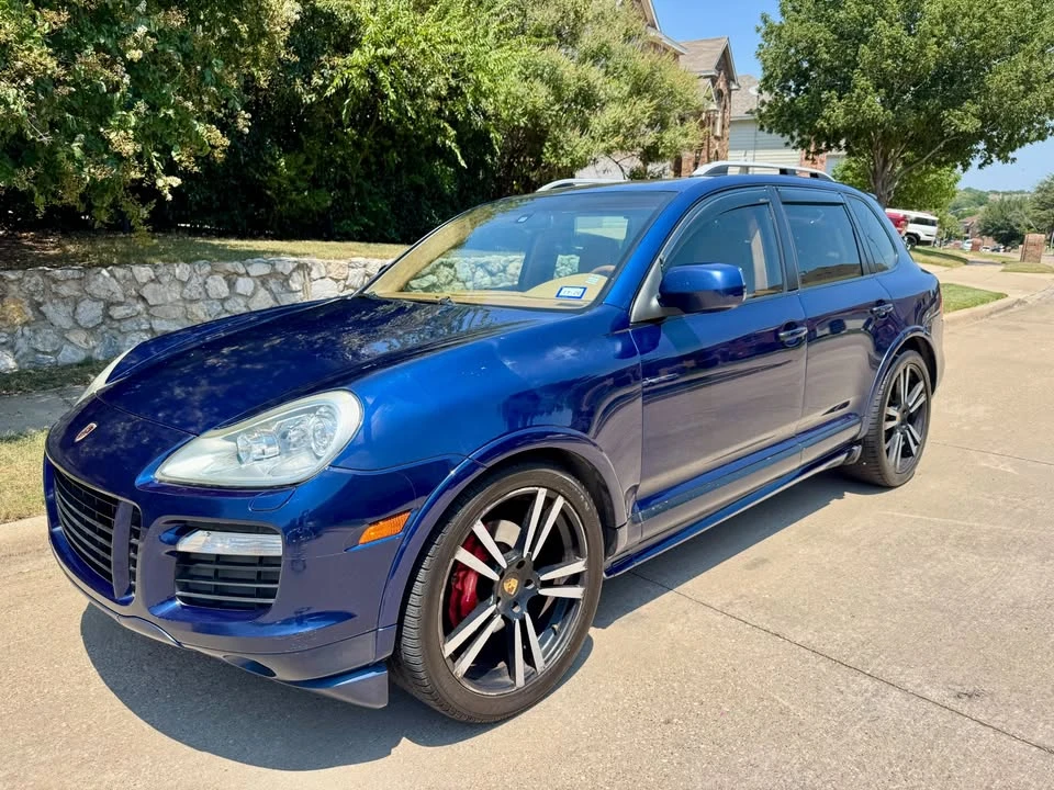 2010 Porsche 955/957 Cayenne GTS - Image 2 of 20