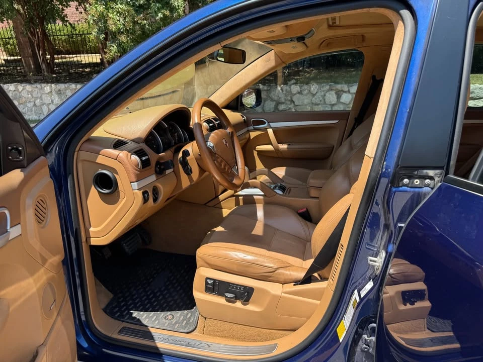 2010 Porsche 955/957 Cayenne GTS - Image 8 of 20