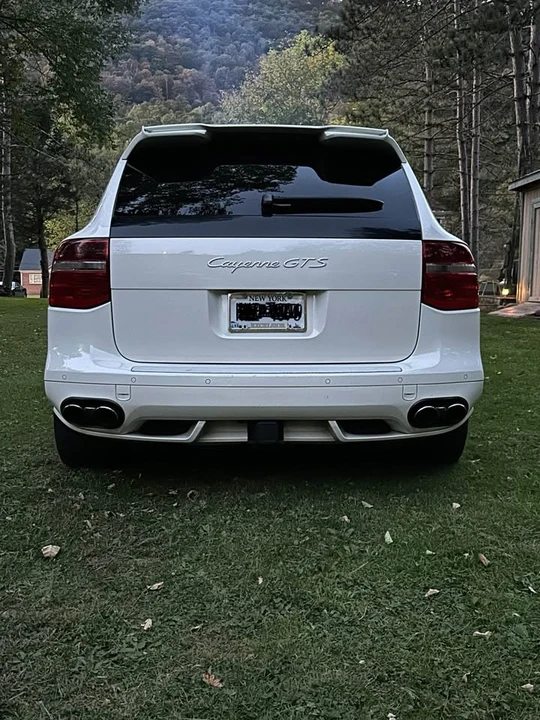 2010 Porsche 955/957 Cayenne GTS - Image 3 of 16