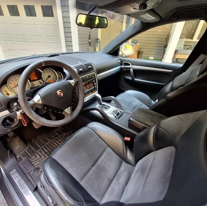 2010 Porsche 955/957 Cayenne GTS - Image 3 of 19