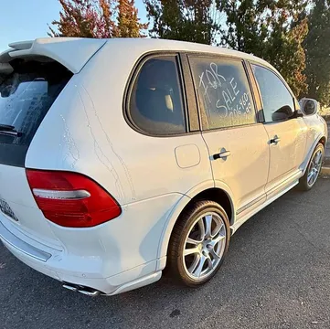 2010 Porsche Cayenne GTS
