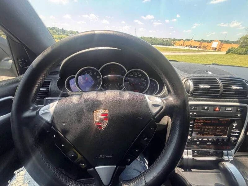 2010 Porsche 955/957 Cayenne GTS - Image 7 of 12