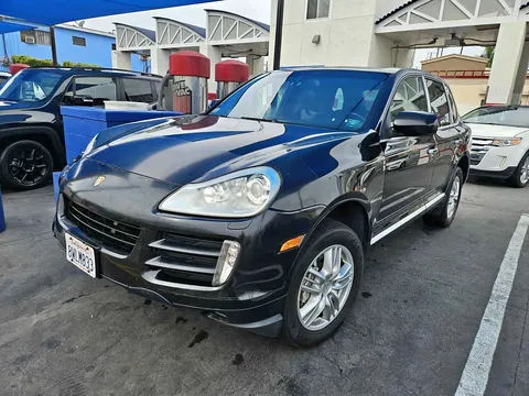 2010 Porsche Cayenne GTS