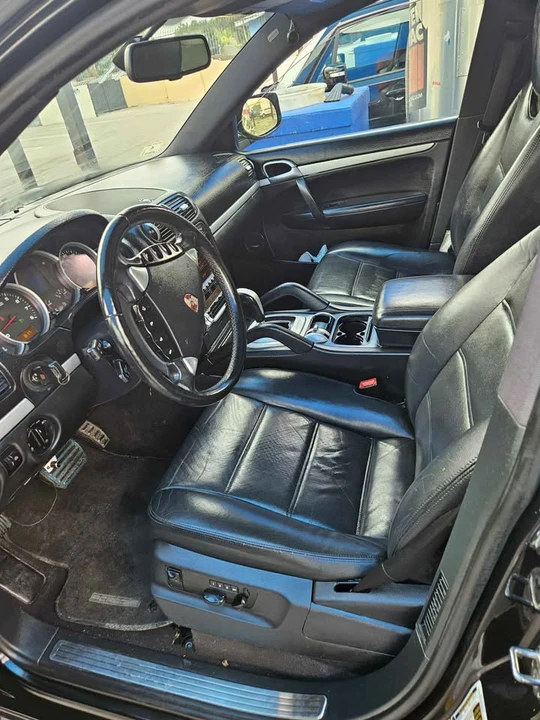 2010 Porsche 955/957 Cayenne GTS - Image 9 of 9