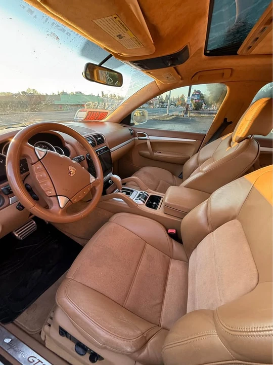 2010 Porsche 955/957 Cayenne GTS - Image 6 of 12