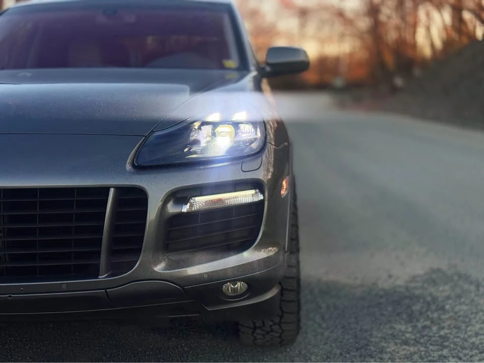 2010 Porsche 955/957 Cayenne GTS - Image 5 of 20