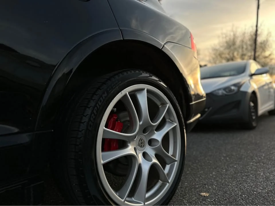 2010 Porsche 955/957 Cayenne GTS - Image 18 of 20