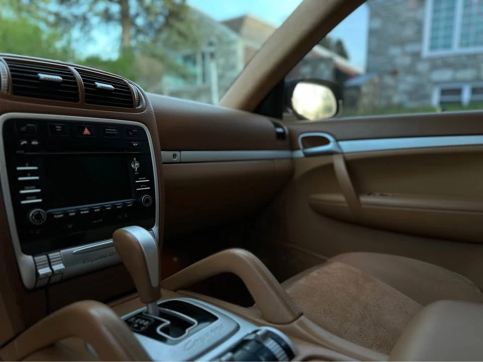 2010 Porsche 955/957 Cayenne GTS - Image 12 of 20