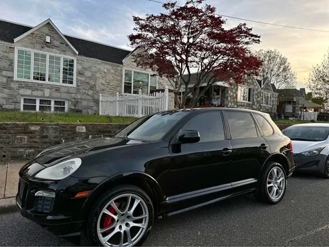 2010 Porsche Cayenne GTS