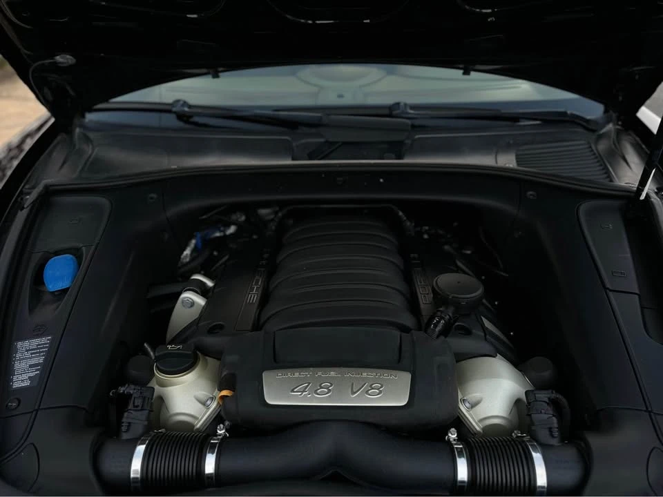 2010 Porsche 955/957 Cayenne GTS - Image 17 of 20