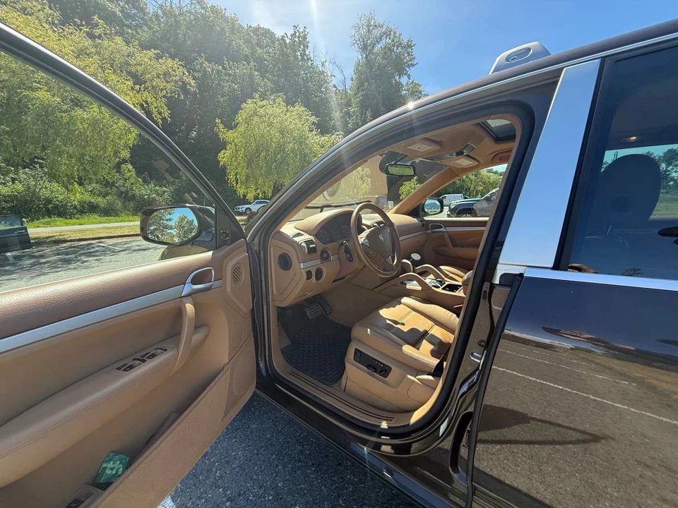 2010 Porsche 955/957 Cayenne - Image 11 of 16