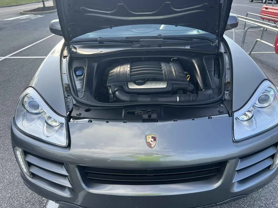 2010 Porsche 955/957 Cayenne - Image 14 of 17