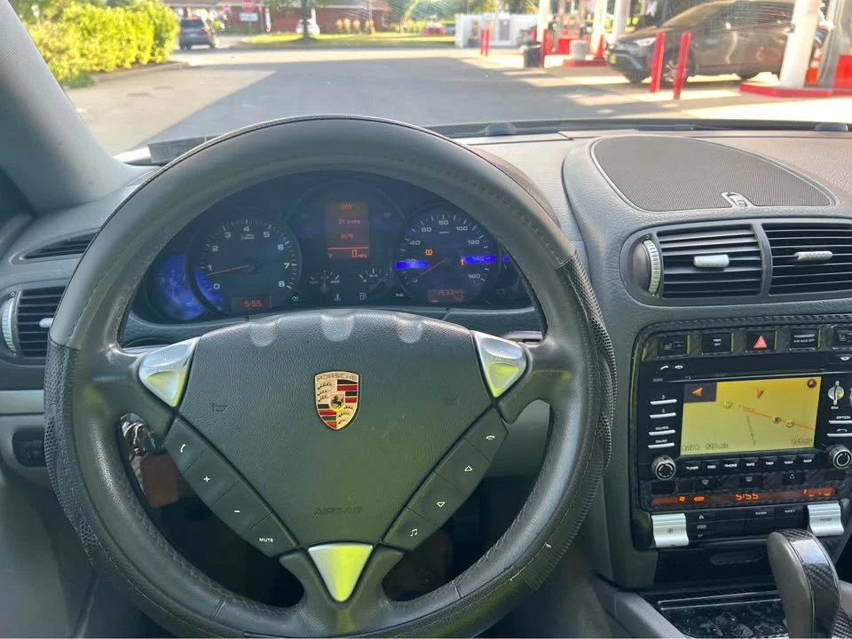 2010 Porsche 955/957 Cayenne S - Image 16 of 20