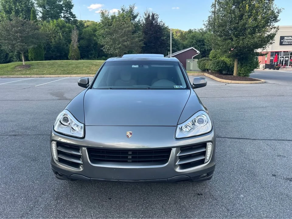 2010 Porsche 955/957 Cayenne S - Image 17 of 18