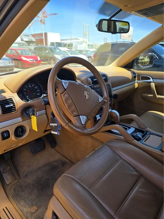 2010 Porsche 955/957 Cayenne S - Image 4 of 7