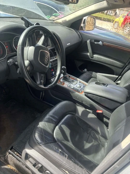 2010 Porsche 955/957 Cayenne S - Image 7 of 16