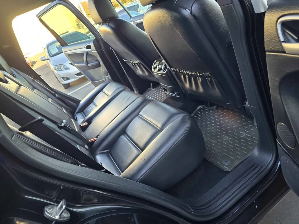2010 Porsche 958 Cayenne - Image 14 of 16