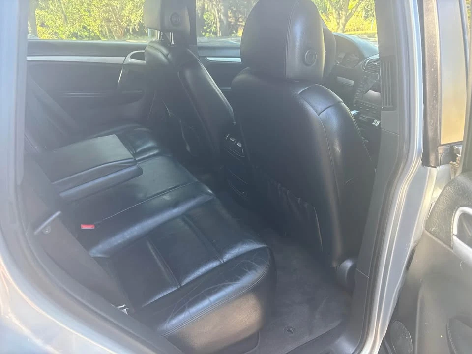 2010 Porsche 955/957 Cayenne - Image 10 of 13