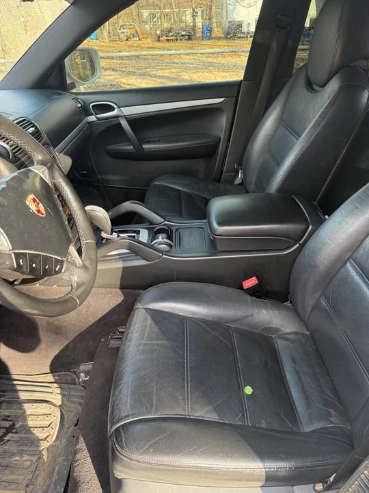 2010 Porsche 955/957 Cayenne - Image 8 of 10