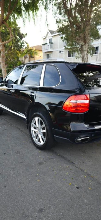 2010 Porsche 958 Cayenne - Image 3 of 7