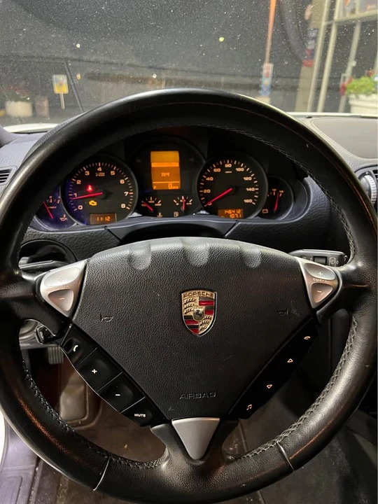 2010 Porsche 955/957 Cayenne - Image 8 of 11