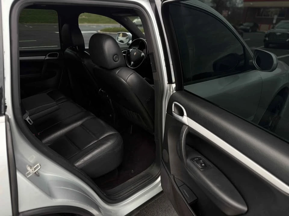 2010 Porsche 955/957 Cayenne - Image 17 of 20