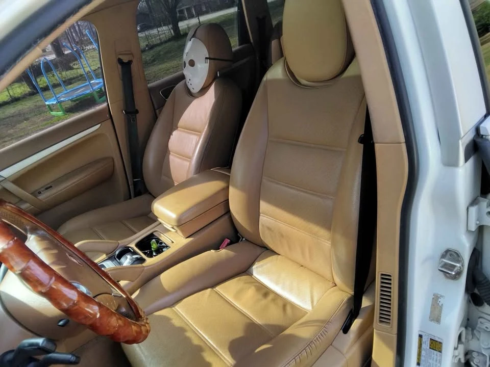 2010 Porsche 955/957 Cayenne - Image 7 of 8